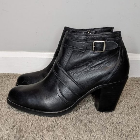 Women's Ariat Style Two24 Ready To Go Ankle Boots~Size 9.5 - Picture 4 of 8
